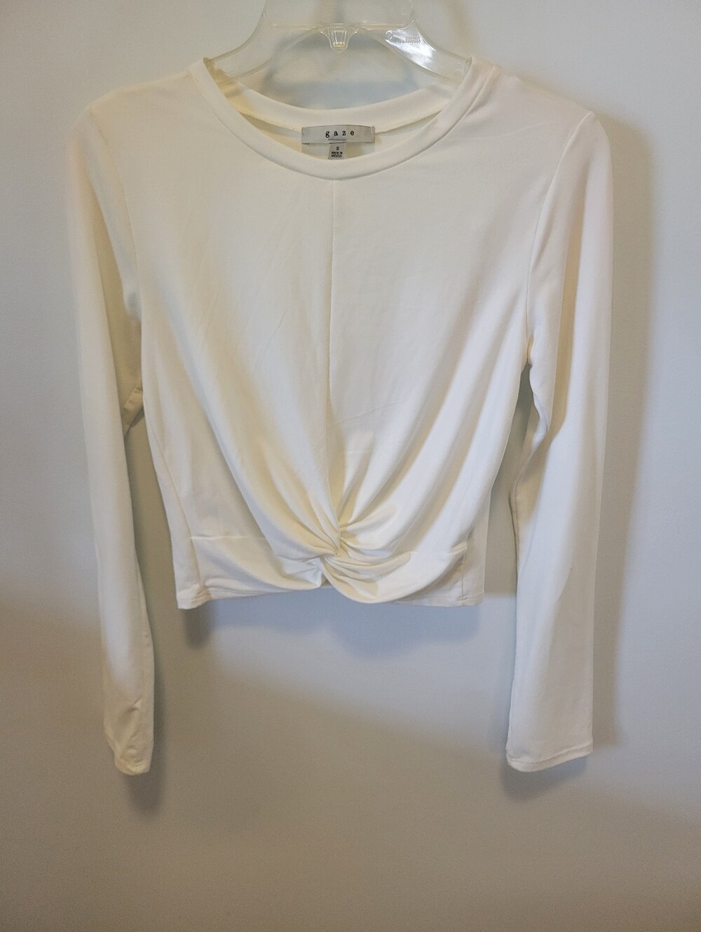 Gaze White Long-Sleeve Twist Front Top